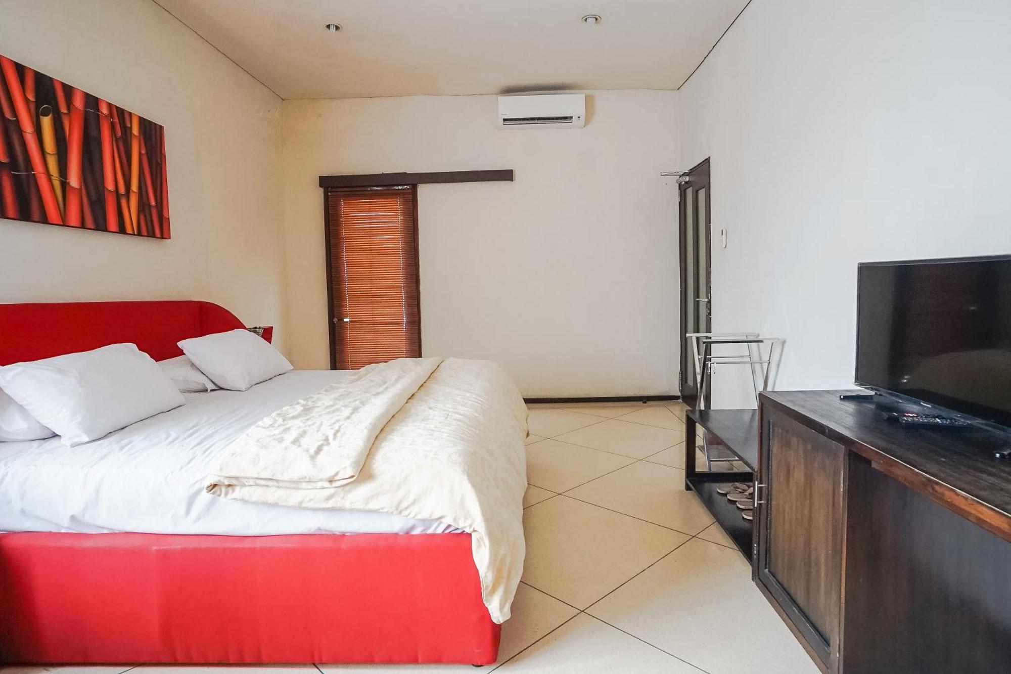 Queen Rose Villa & Spa Jimbaran Exterior foto