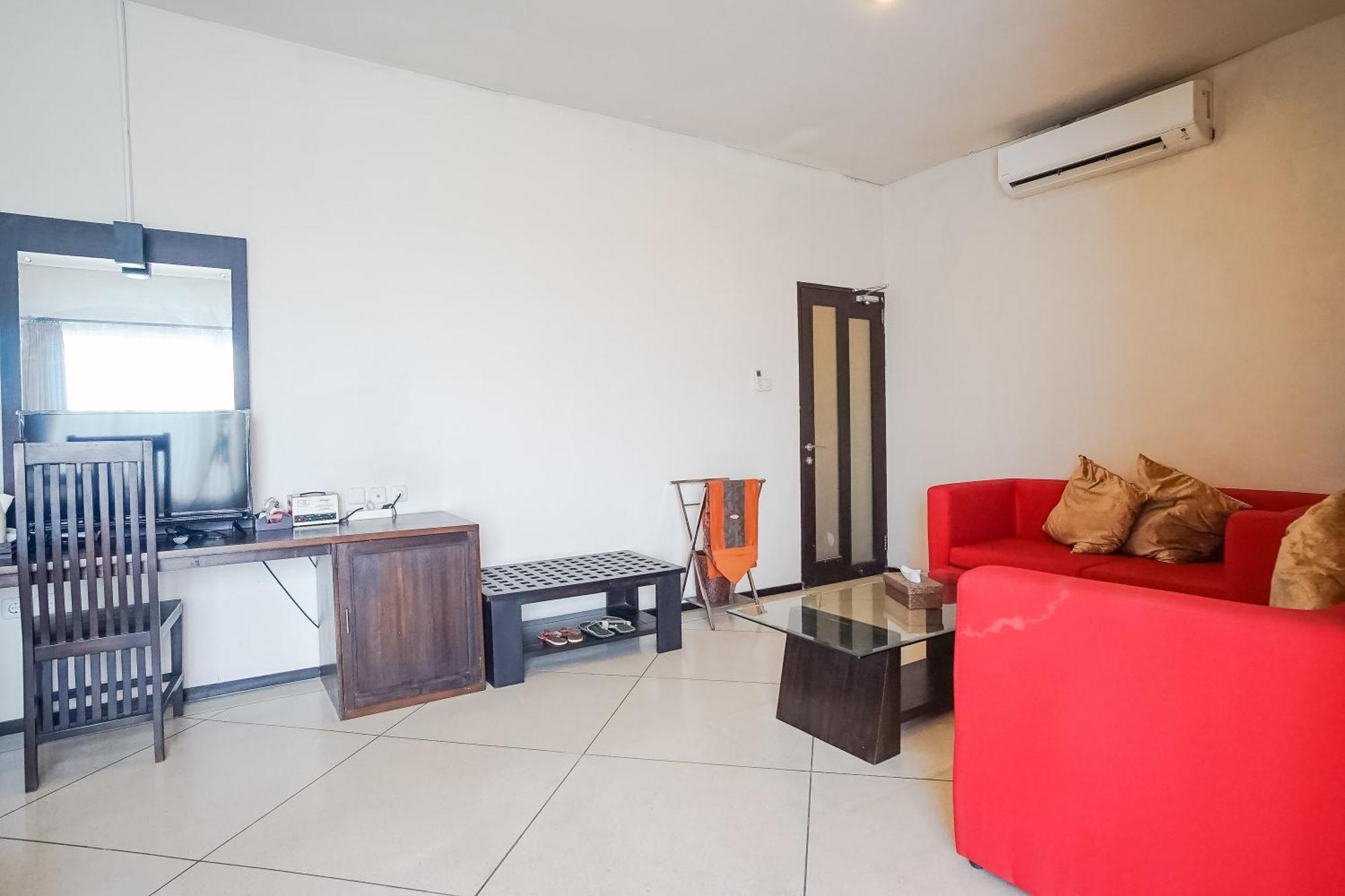 Queen Rose Villa & Spa Jimbaran Exterior foto